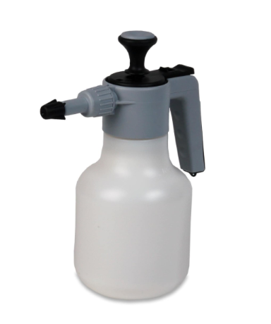 Sprayflasche oder Spr&uuml;hflasche zum Auftragen von Holz&ouml;l