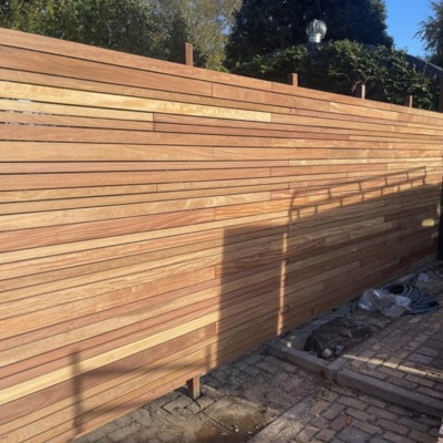 Ipé Hartholz Variations-Zaun: Das Meisterwerk in 5,0 - 7,0 und 9,0 cm