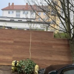 Dreifach lamellen zäun aus Ipe holz