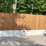 Dreifach Zaun auf Mauer Ipe Holz 
