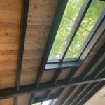 Langes Oberlicht oder Dachfenster in Ihrem Vordach