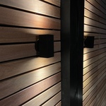 Wall of ipe slats 5.0 cm wide