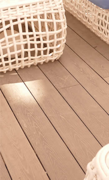 Wir sind der größte online Hartholz Dealer von Deutschland